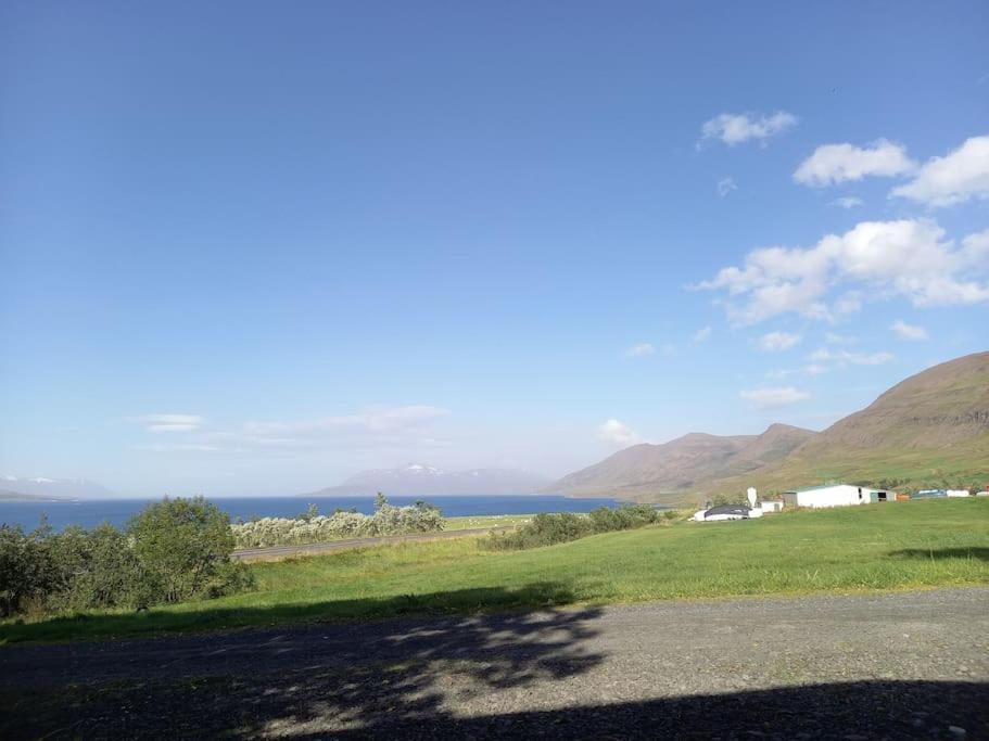Апартаменты Þorsmoerk Farm 12 Min From Akureyri Svalbarthseyri Экстерьер фото